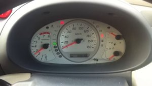 1999 NIssan Tino 2.0 X speedometer