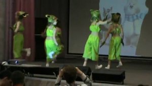 Танец лягушат. Детский сад №14. г.Красноуфимск.