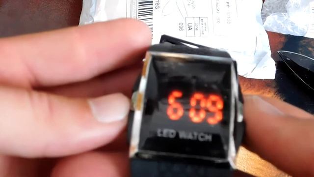 Модные часы роскошные цифровые мужская светодиодный индикатор красного цвета спортивные наручные!
