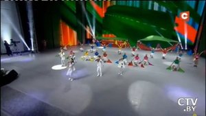 выступление пионеров на 100-летии ВЛКСМ