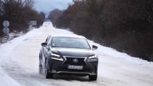 Lexus NX 300h AWD F SPORT - Test Drive