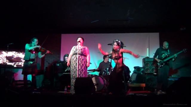 Nathaniel Johnstone Band "Pesnya Tsiganki" Queen Bee's San Diego 2012 смотреть онлайн