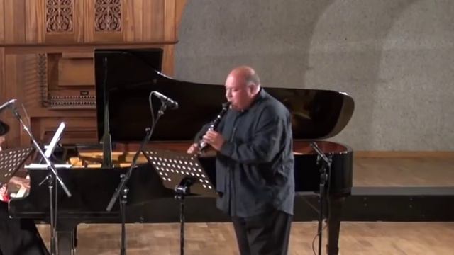 Wolfgang Amadeus Mozart - Trio for piano clarinet and viola Kegelstatt KV 498 Es-Dur