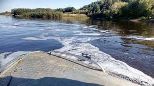 забор воды на лодке
