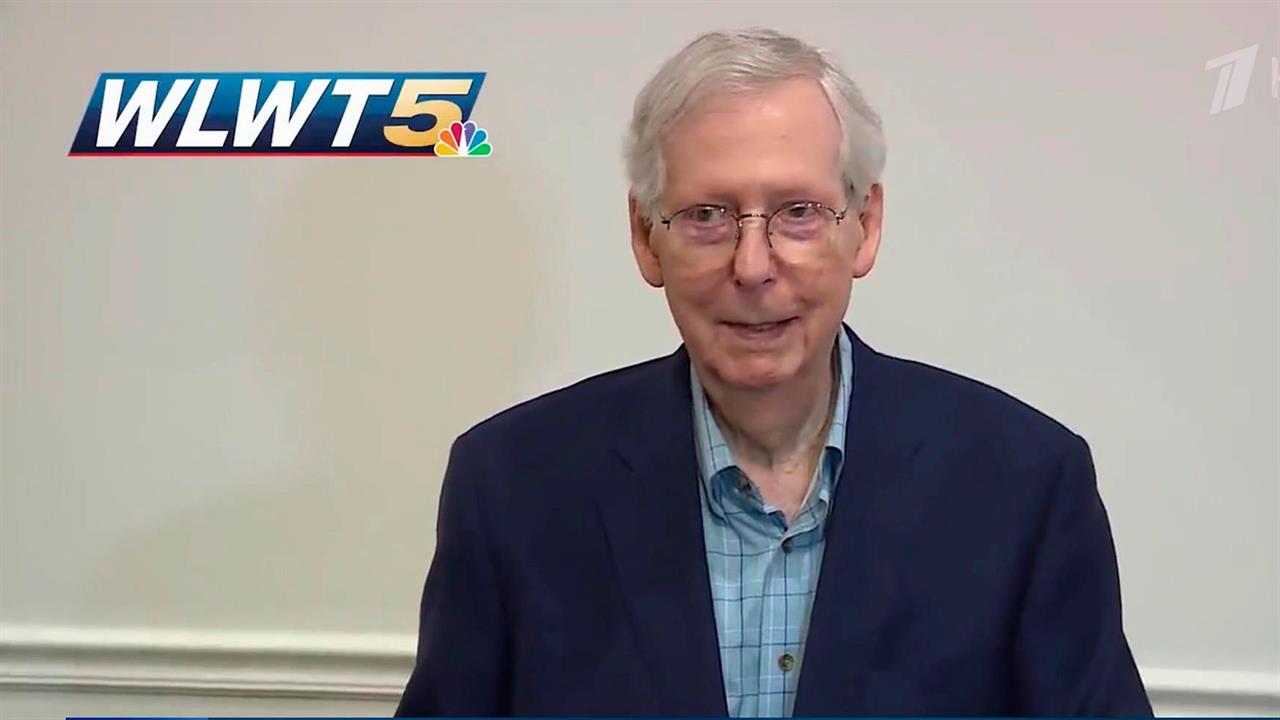 Сенатор Митч Макконнелл не смог ответить на вопросы журналистов