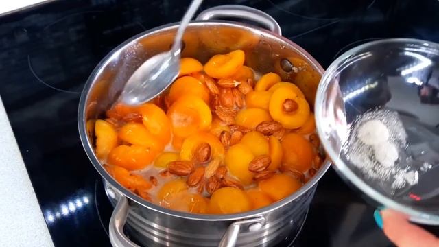 Мама научила, теперь готовлю только так! Самое вкусное АБРИКОСОВОЕ варенье! смотреть онлайн