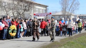 Поклонимся Великим Тем Годам