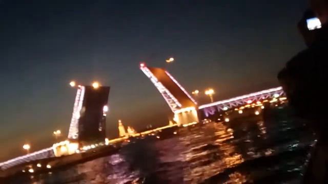 Развод мостов