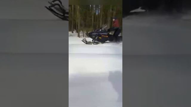 Погнали! мои покатушки на снегоходе. В Республике Коми 20 марта 2021 смотреть онлайн