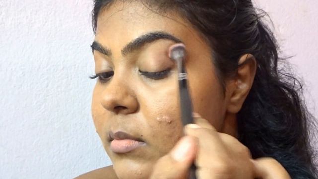 MINIMAL MAKEUP LOOK WITH BOLD RED LIPS | LISA ELDRIDGE VELVET RIBBON | TAN INDIAN SKIN TONE смотреть онлайн