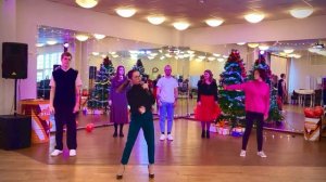 Хореография танец на песню «Бьют часы на старой башне»