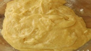 Клубничный пирог с пахтой