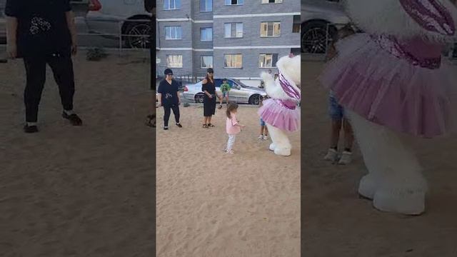 Поздравление от Зайки Ляли. Студия детских праздников " Зажигай"