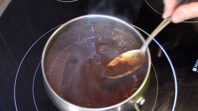 ЖЕНА ЗАПРЕЩАЕТ, А Я ВСЁ РАВНО ГОТОВЛЮ! Шоколадная колбаса из печенья с орехами. Супер колбаса к чаю