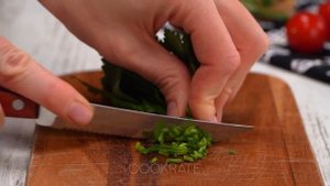 Не распаковывайте их! Вот как нужно готовить сосиски на завтрак