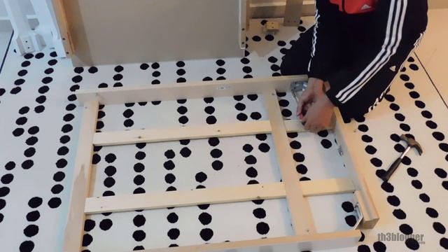 EKEDALEN extendable table from IKEA assembly guide смотреть онлайн