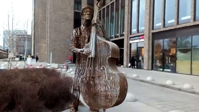 Москва 1332 Новодмитровская улица, ЖК Савёловский Сити осень день