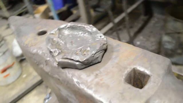 Кованая пепельница ручной работы | kovka.by смотреть онлайн