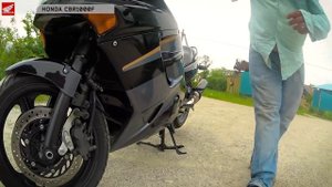 HONDA CBR1000F