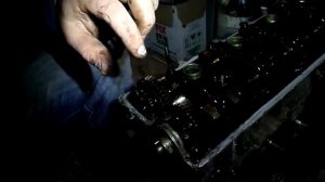 52 Снятие передней крышки распредвалов двигателя  Джили МК  копия  двгателя TOYOT A4 FE