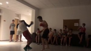 Уличные Драки\Цыган vs Белый!!!