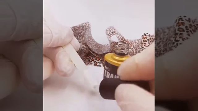 Топ-клей для фольги Yo!Nails TRANCE смотреть онлайн