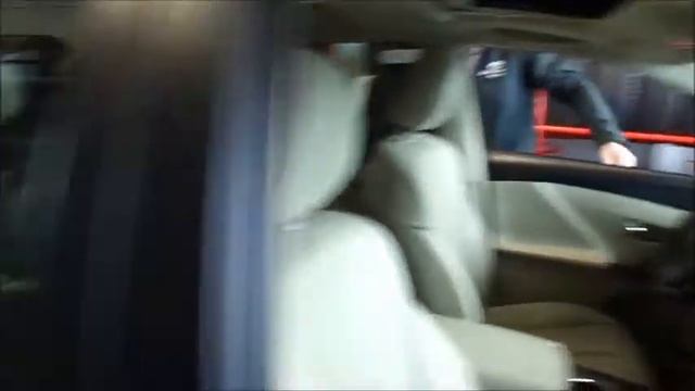 2013 Toyota Venza AWD V6 Premium Pkg смотреть онлайн