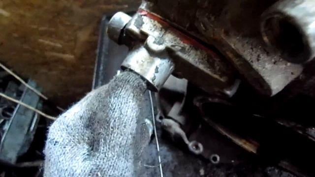 Mercedes-Benz MB100 2.4 Дизельный Бус. Ремонт коробки смотреть онлайн