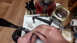 Лайфхак по 28 калибру!!! Что я использую для декапсюляции и капсюляции латунных и пластиковых гильз