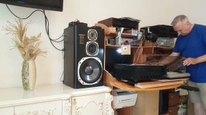 Тест усилителя Yamaha AX-900. (В комментах закреплена ссылка на полное видео с показом его работы).