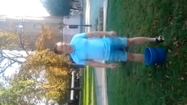 Ice bucket challenge Александр Васильчук смотреть онлайн