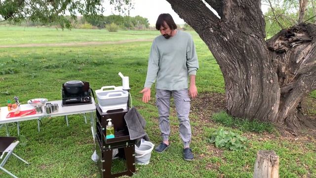 Походная кухня с мойкой и кран помпой "Минибокс" смотреть онлайн