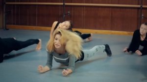 Танцевальная связка обучение. Танец онлайн. Модерн. Современная хореография. Учим танец