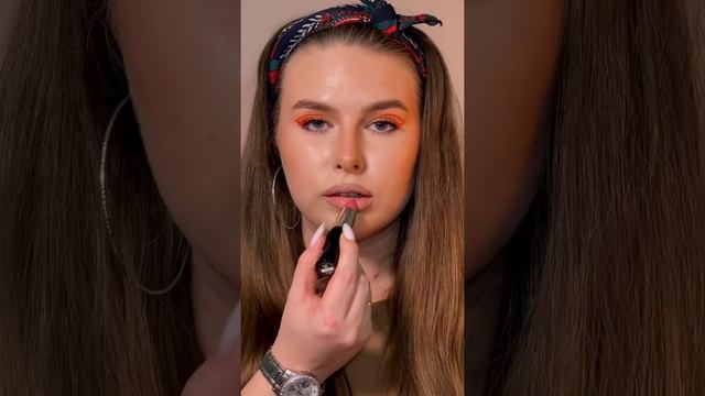 ЛЮБИМЫЕ ПОМАДЫ?все оттенки подписаны на видео,какая тебе понравилась больше всех?