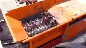 Зверская «мясорубка» для автомобилей.Как утилизируют машины? - Дробилка авто