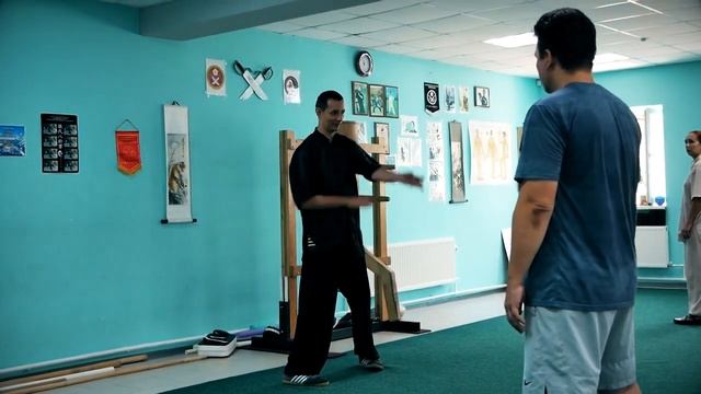 Запись семинара по багуачжан. Чуаньчжан - протыкающая ладонь смотреть онлайн