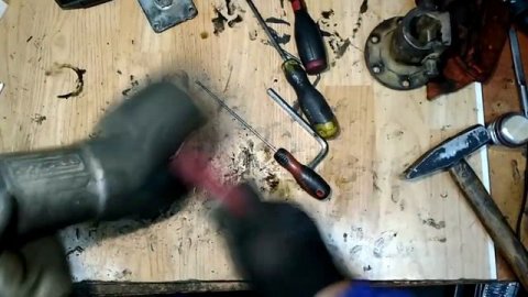 Пропал удар на отбойном молотке?