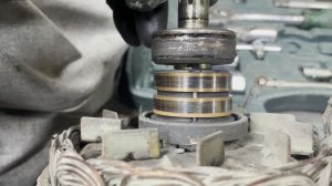 Isuzu Elf NKR66E Ремонт генератора