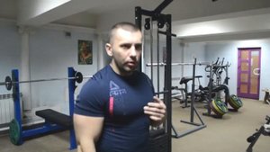 Жим штанги узким хватом