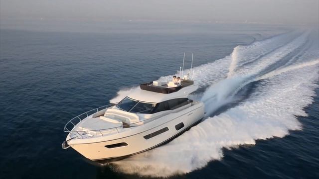 Моторная яхта Azimut 55 и другие самые популярные яхты 15-20 метров. Видео на русском языке.