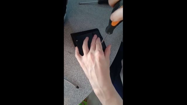 Как разобрать мультиварку и почистить дисплей смотреть онлайн