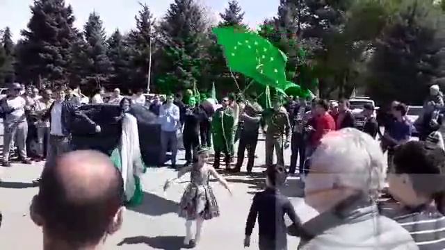 Открытие автопробега  к Дню адыгского_черкесского флага. Площадь Абхазии, 25.04.18.