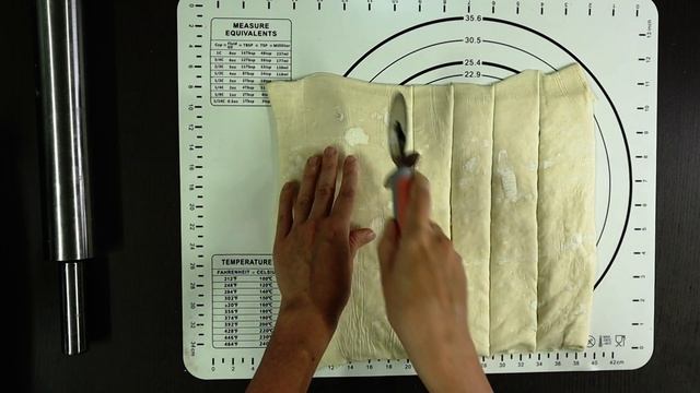 Сырные трубочки из слоеного теста! Очень быстро и вкусно! смотреть онлайн