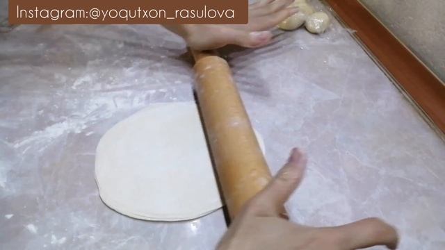 НАКОНЕЦ-ТО я Нашла правильный рецепт Чебурек/Чебуреки как в чебуречной!Сочные,Пузырчатые,Хрустящие.