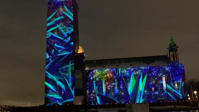 Световое шоу на мэрии Стокгольма!✨✨✨ смотреть онлайн