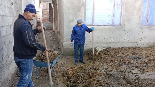 Курирую процесс,доставки НАВОЗА/И ПОСТРОЙКИ БУРТОВ. #биогумус #черви #земля #компост #бизнес. смотреть онлайн