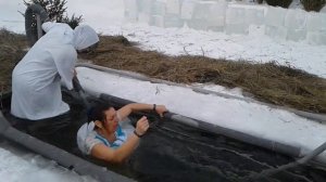 Купание в проруби. СУРГУТ