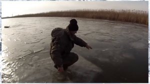 Зимняя Рыбалка. Ловля крупного Окуня по первому льду 2016