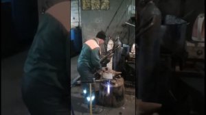 Кованная роза из металла....