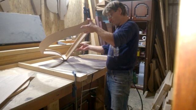 Изготовление шлемовидных гуслей. Making helm-shaped gusli.